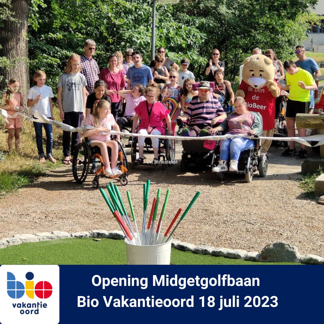 Openingsfoto Midgetgolfbaan Bio Vakantieoord 18 juli 2023.jpg